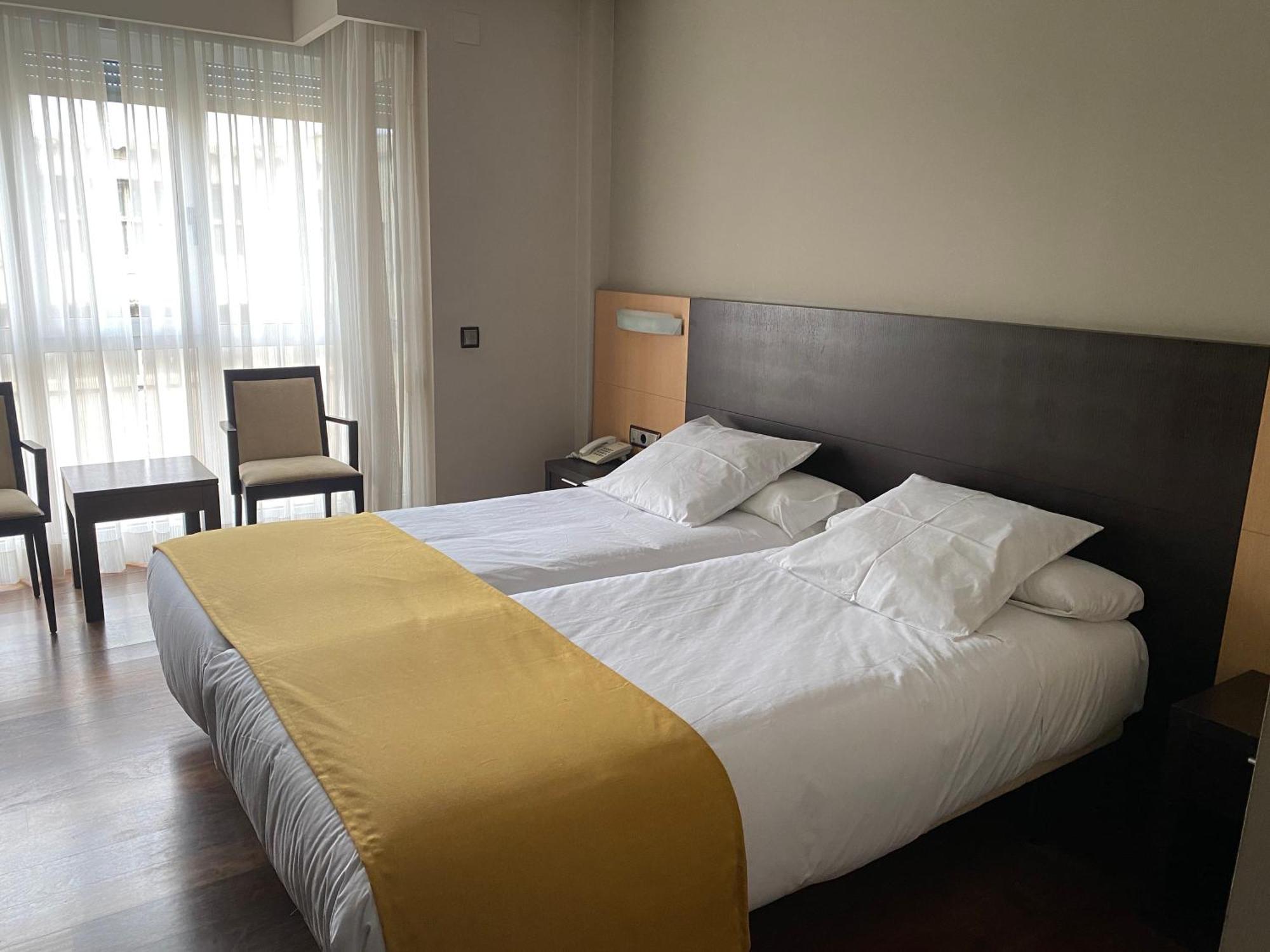 Hotel Rios San Adrian  Екстер'єр фото